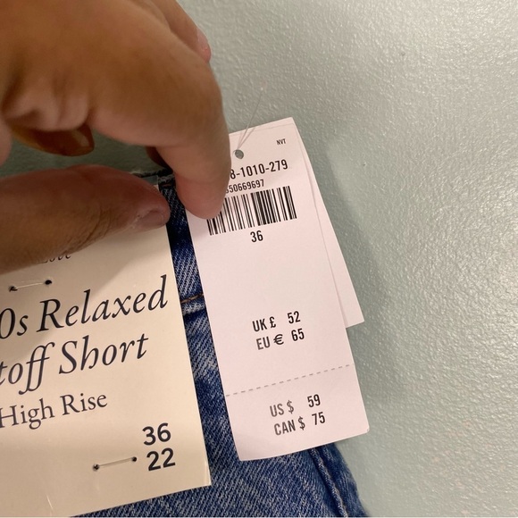 Abercrombie & Fitch The 90s Relaxed Cuttoff Short High Rise Curve Love Sz 22‎ 36 - Picture 3 of 4